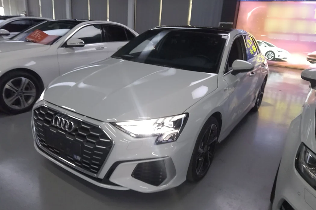 Audi A3 2023 Sportback 35 TFSI Fashion Sport