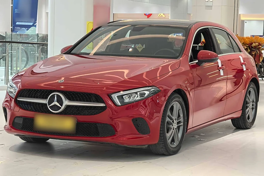 Mercedes-Benz A-Class (Import) 2019 A 200 Dynamic