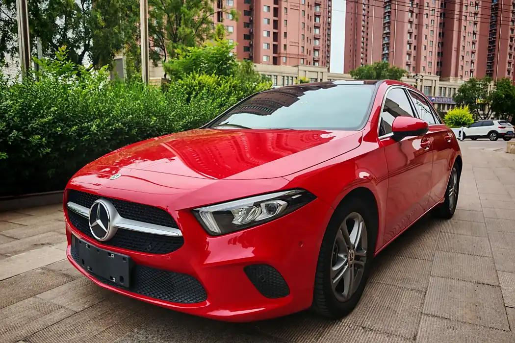 Mercedes-Benz A-Class (Import) 2019 A 200 Dynamic