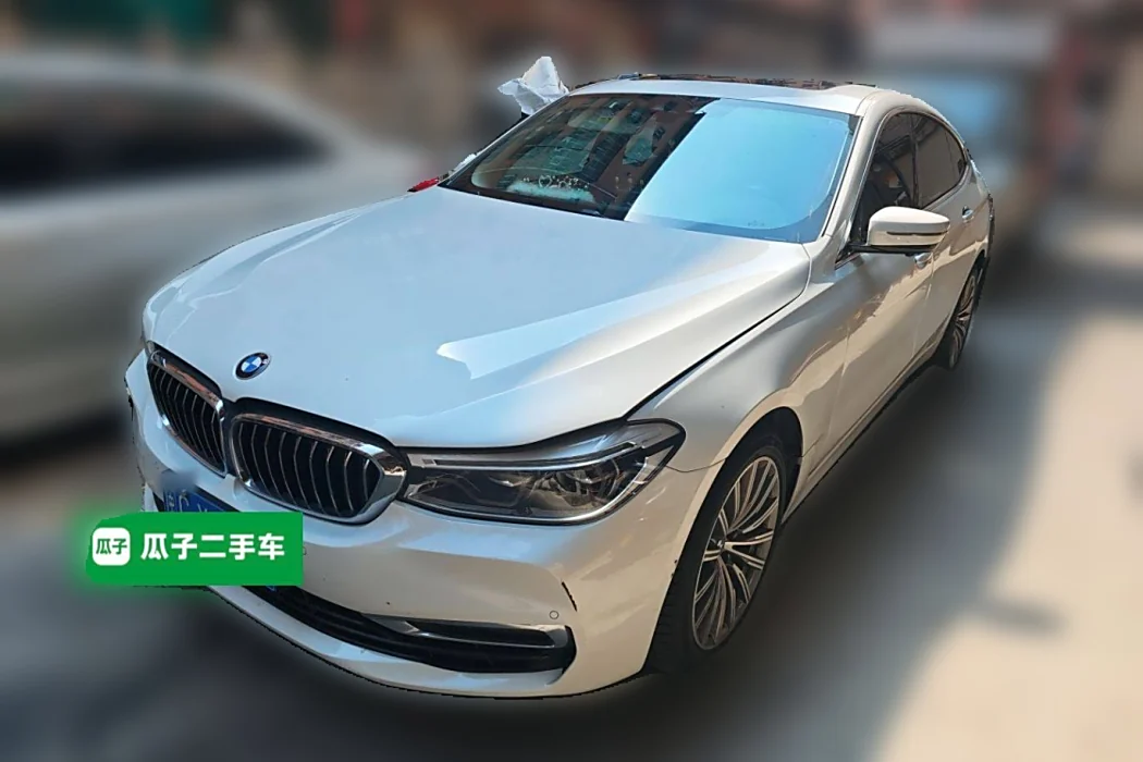 BMW 6 Series GT 2019 630i Luxury Design Package