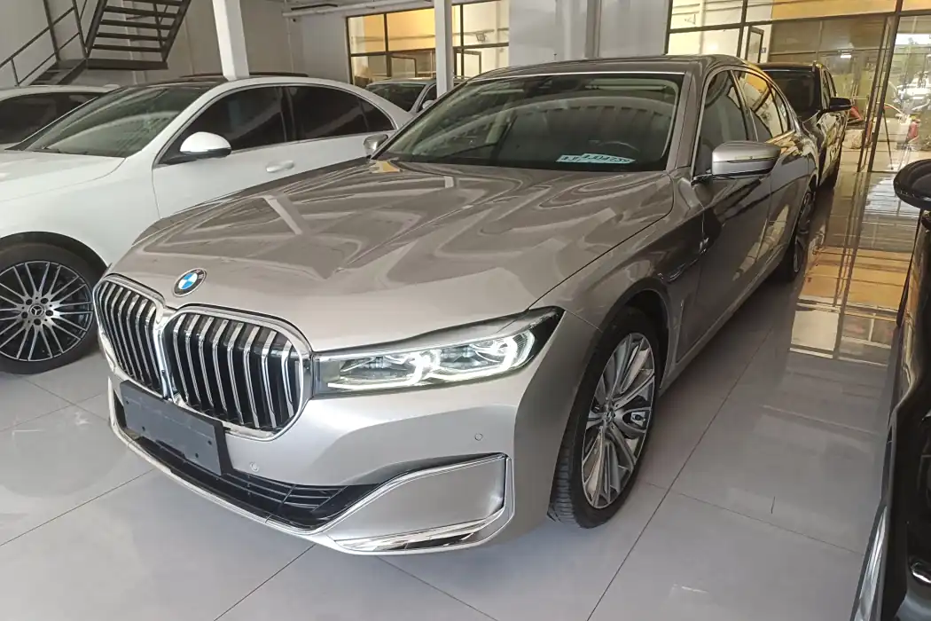BMW 7 Series 2021 740Li Leader Luxury Package