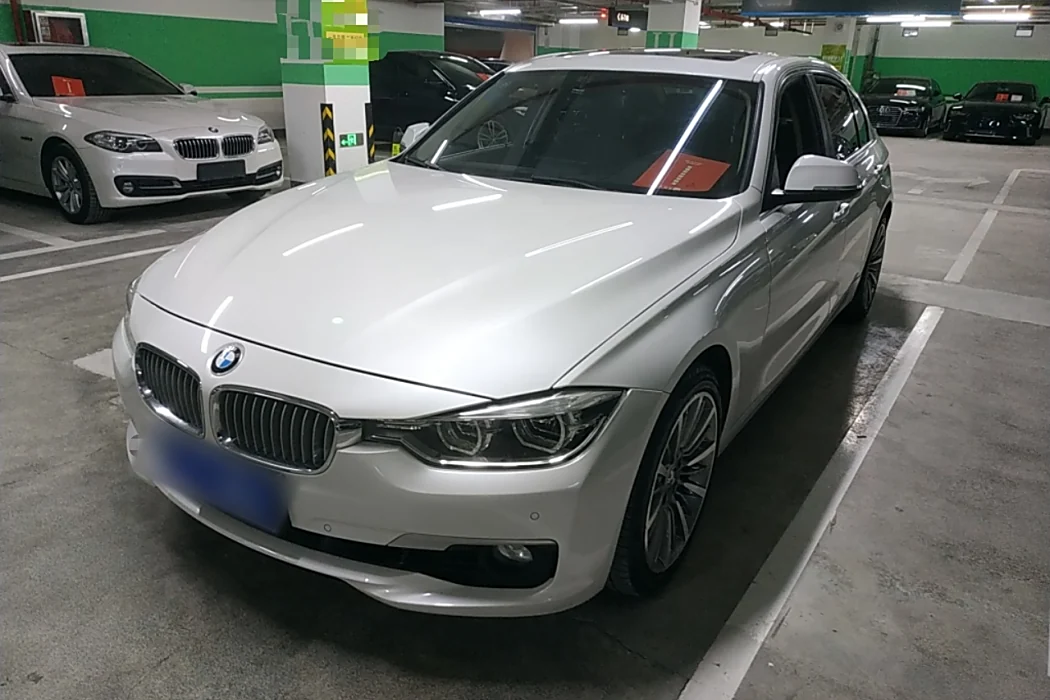 BMW 3 Series 2019 320Li Stylish