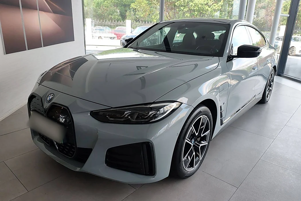 BMW i4 2022 eDrive40
