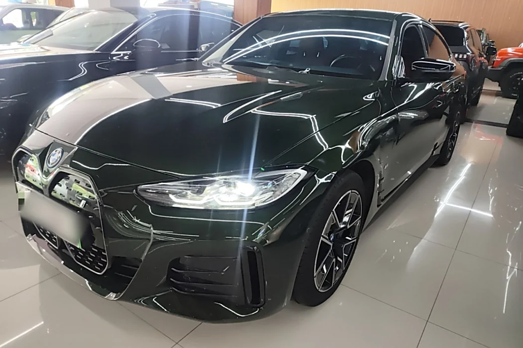 BMW i4 2023 eDrive40