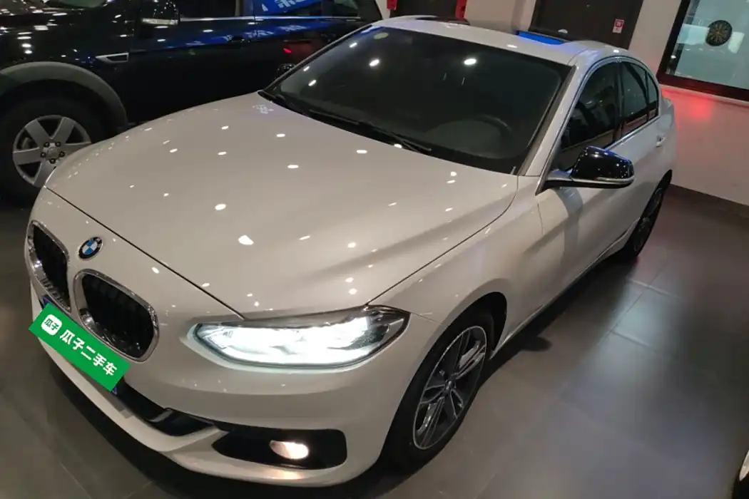 BMW 1 Series 2018 Modified 118i Sport