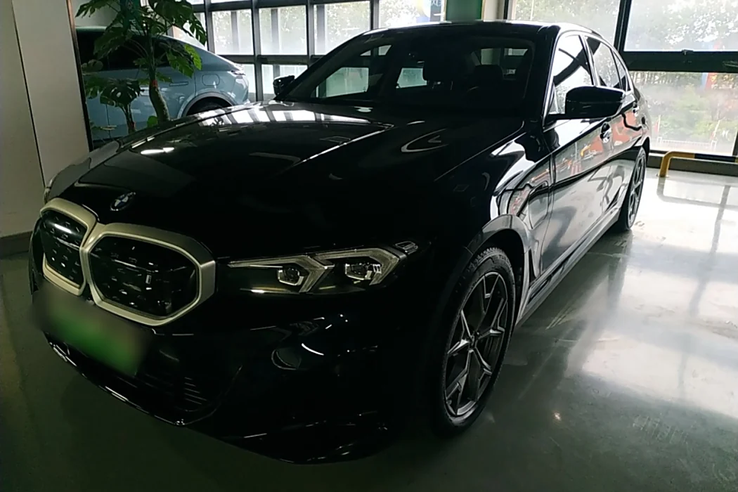 BMW i3 2023 eDrive 40 L Obsidian Package
