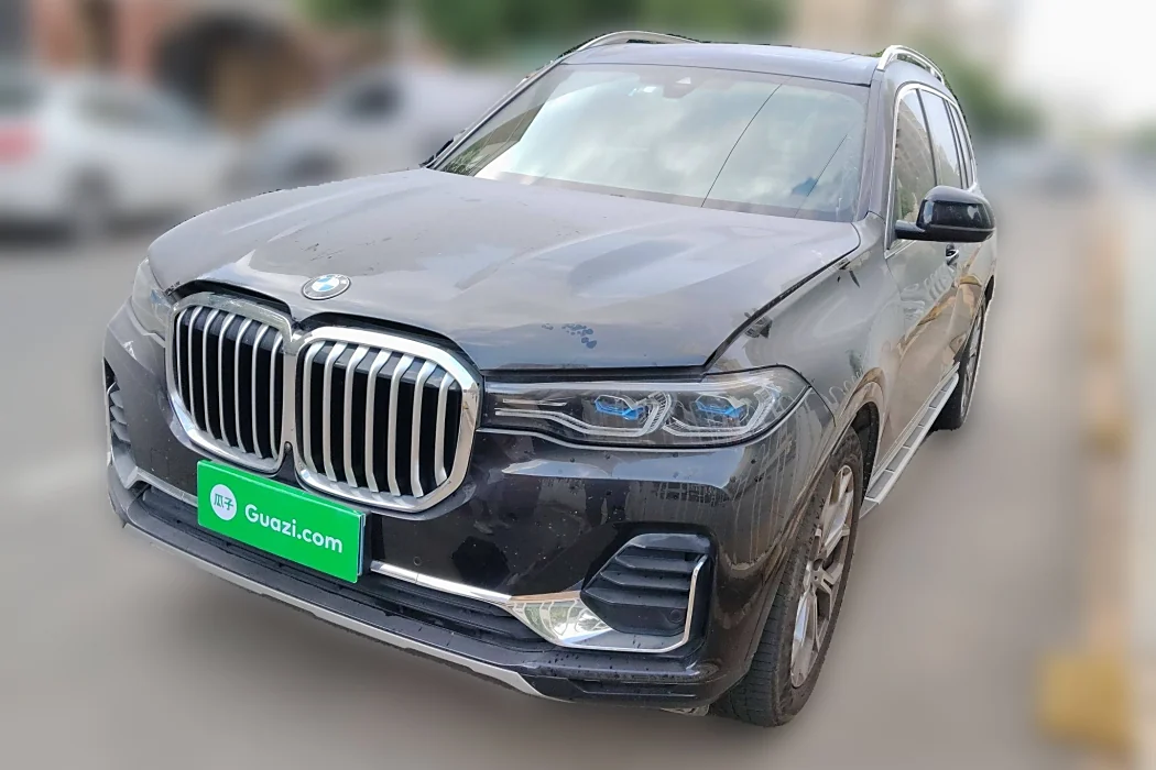BMW X7 2021 Modified xDrive40i Leading Luxury Package