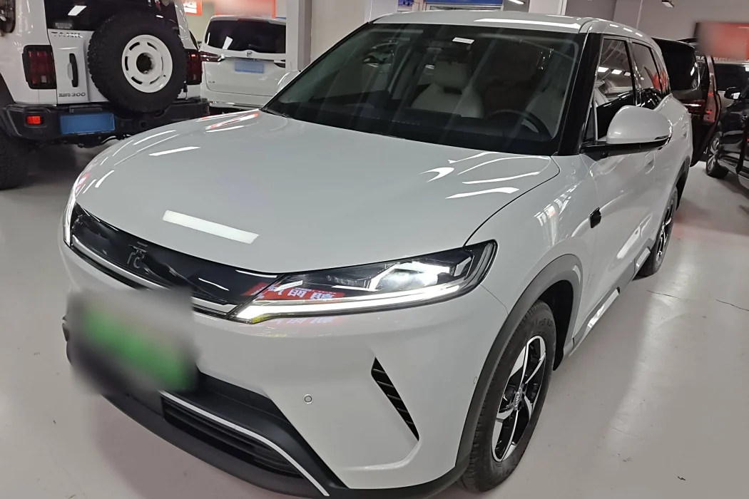 BYD Yuan UP 2025 Smart Driving Version 401KM leading type