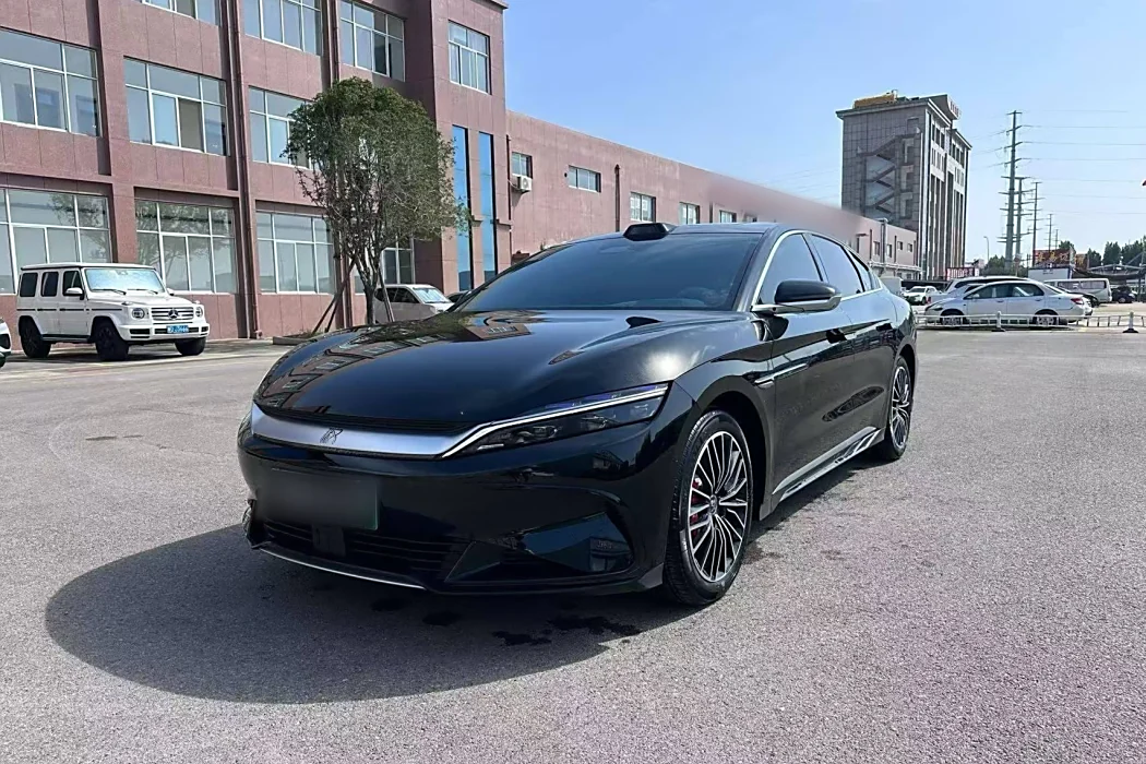 BYD Han 2025 EV Smart Driving Version 701KM LIDAR Exclusive Type