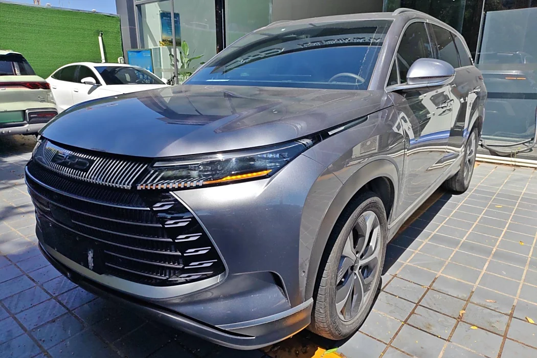 BYD Frigate 07 2023 DM-i 205KM flagship type