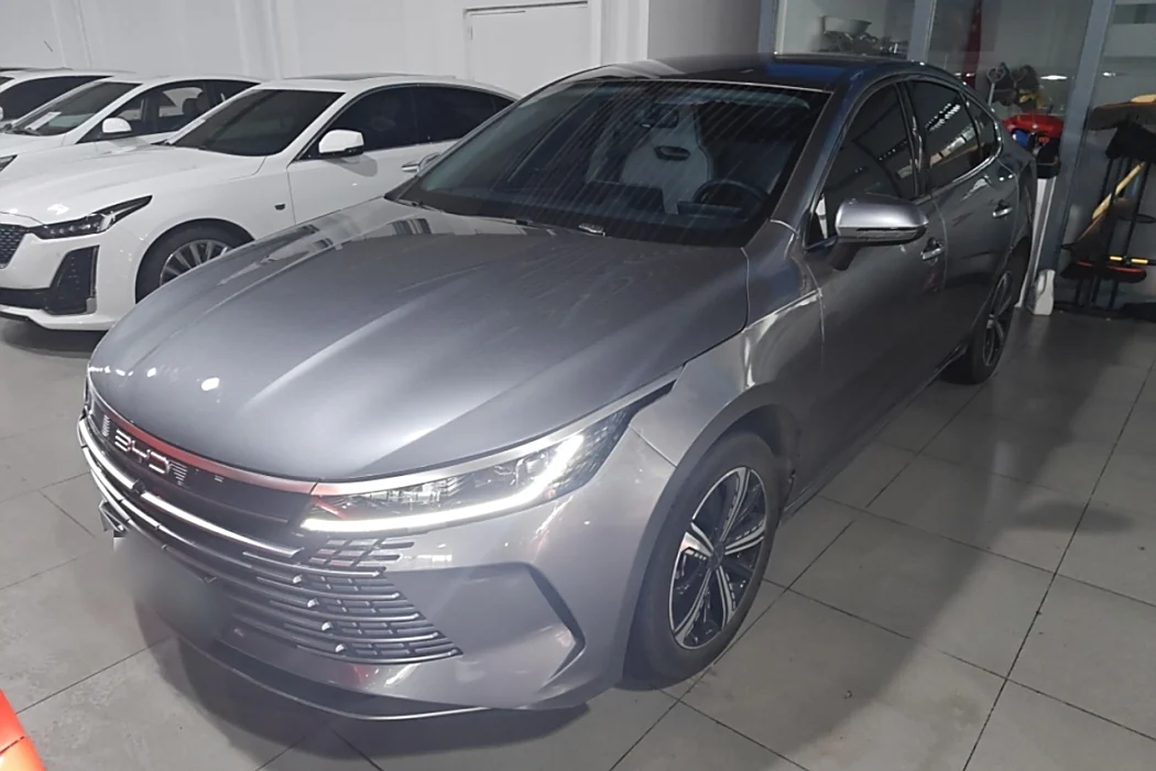 BYD Destroyer 05 2024 Glory Edition DM-i 120KM Luxury