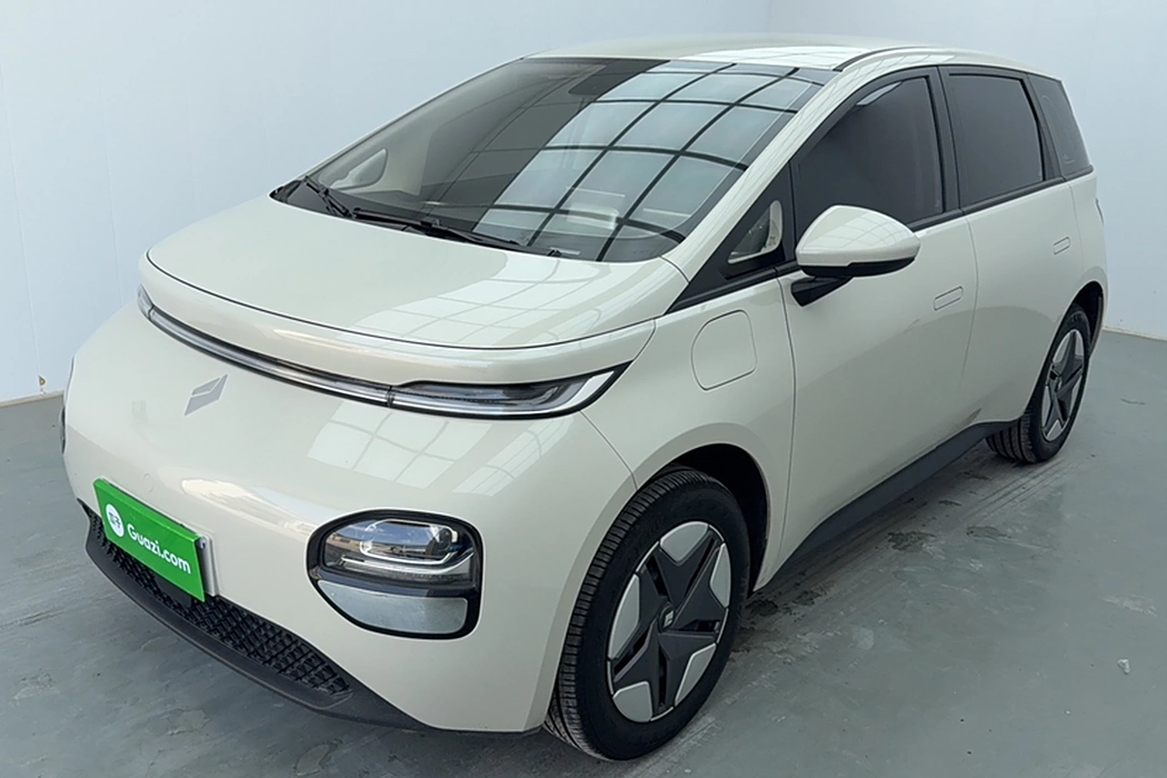 Baojun Yunduo 2023 Model 360 Plus