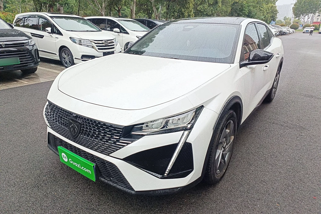 Peugeot 408X 2023 Gravity Version