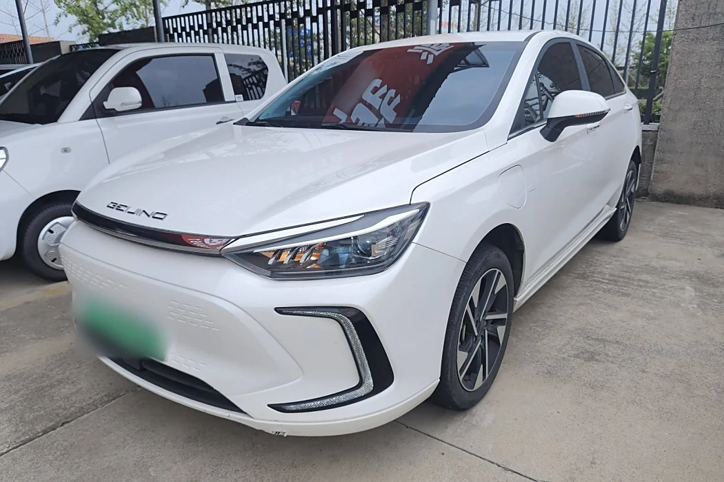 Beijing Automobile Beijing EU5 PLUS 2023 R500 Premium Edition