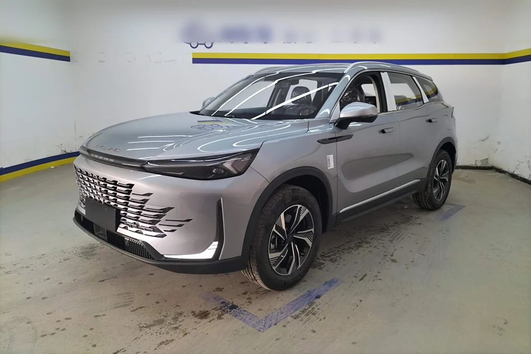 Beijing Automobile Beijing X7 2023 Model 1.5 TD DCT Premium + Version