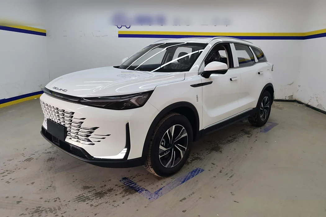 Beijing Automobile Beijing X7 2023 Model 1.5 TD DCT Premium + Version