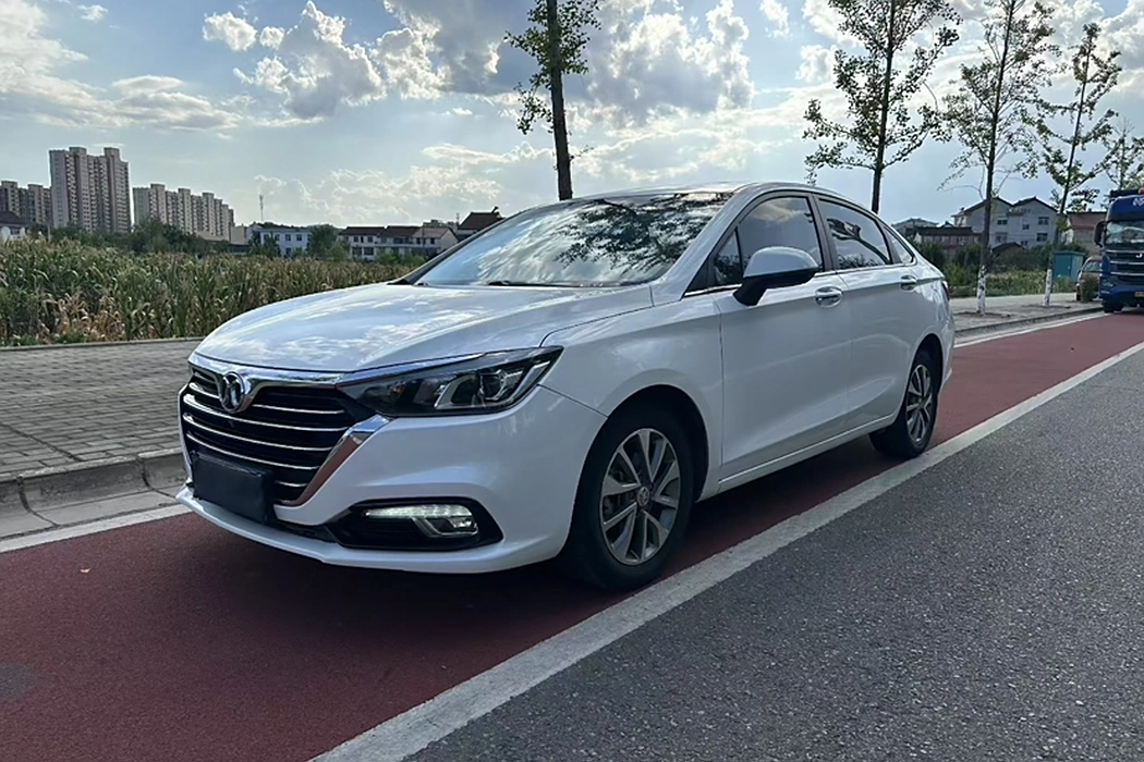Beijing Automobile Shenbao D50 2018 1.5L CVT Luxury Smart Driving Version