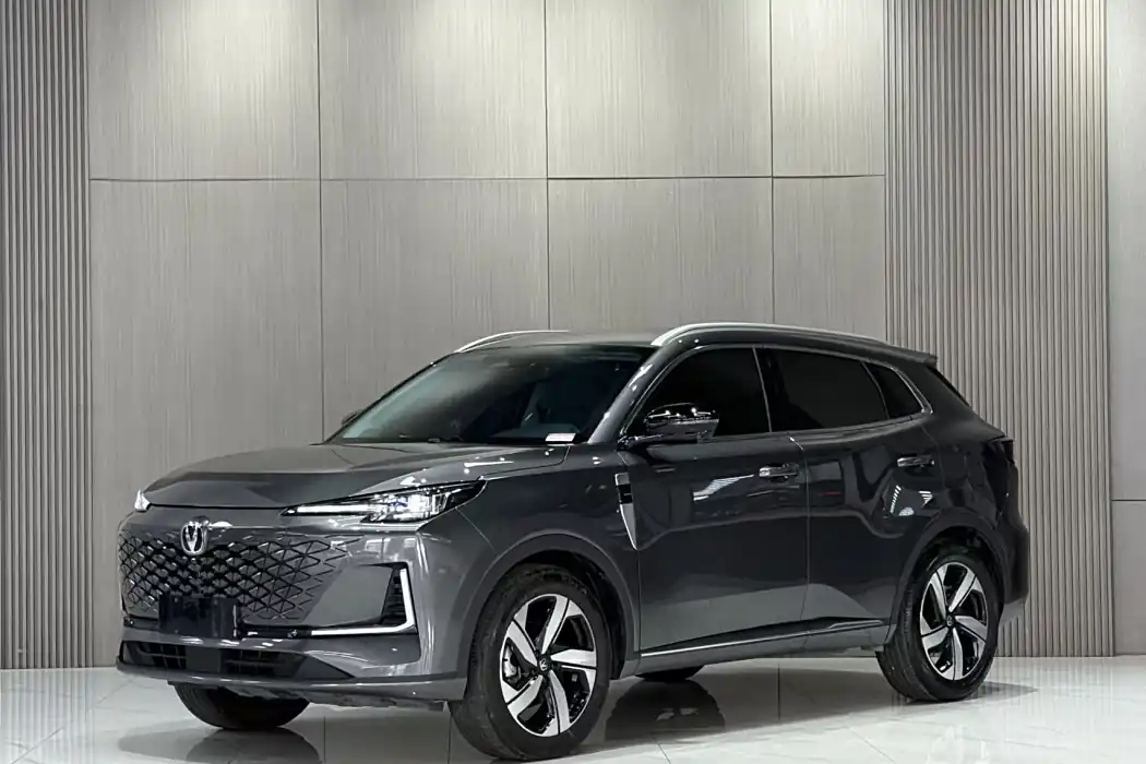 Changan CS55PLUS 2024 third-generation 1.5T DCT premium type