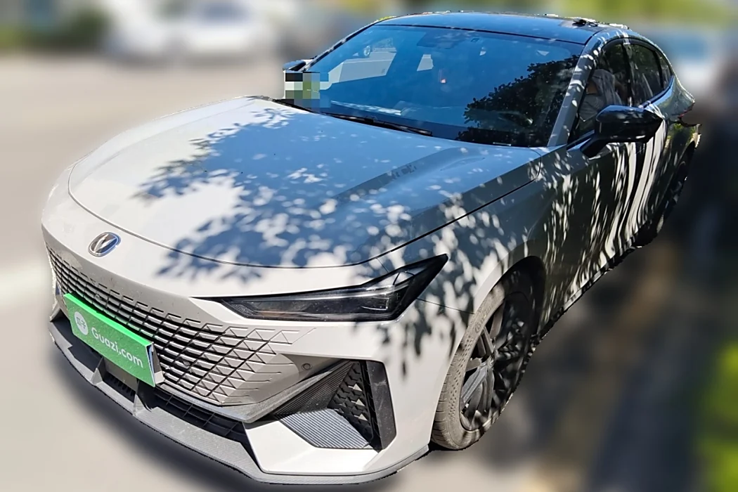 Chang'an UNI-V 2022 1.5T Premium