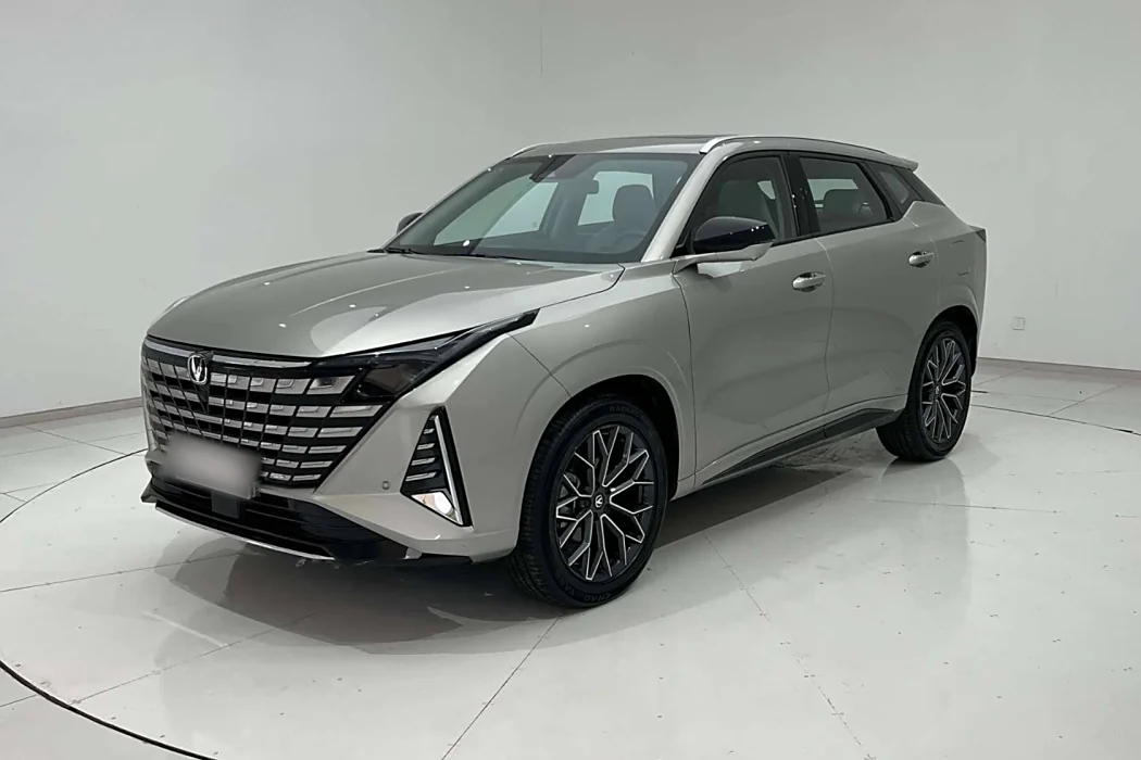 Changan UNI-Z 2025 1.5T Premium Type