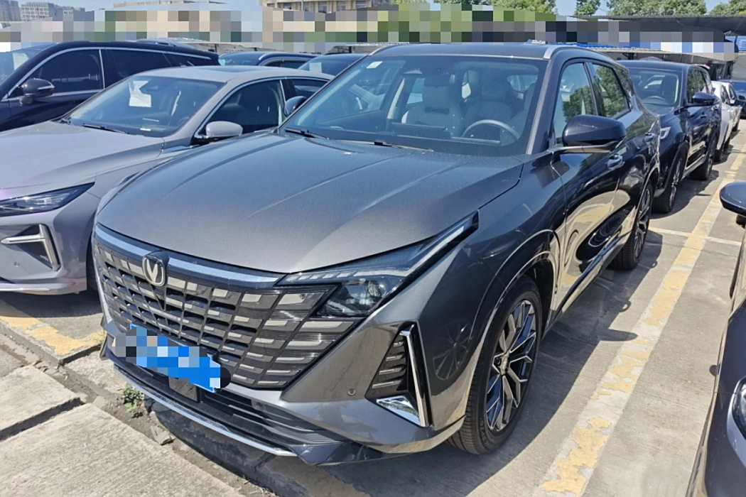 Changan UNI-Z 2025 1.5T Premium Type