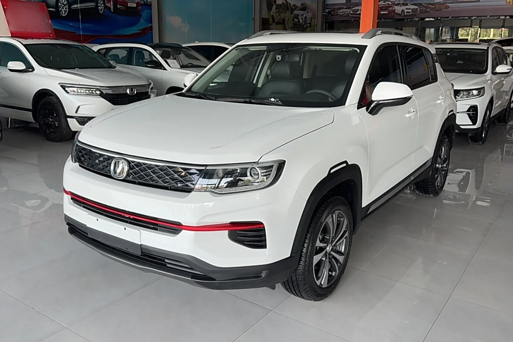 Changan CS35PLUS 2021 Glory Million Edition 1.6L Manual Deluxe Edition