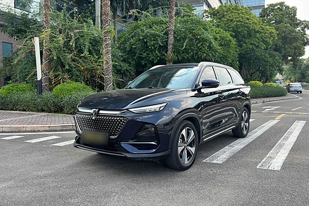 Changan X7 PLUS 2024 1.5T automatic Respect type 7 seats