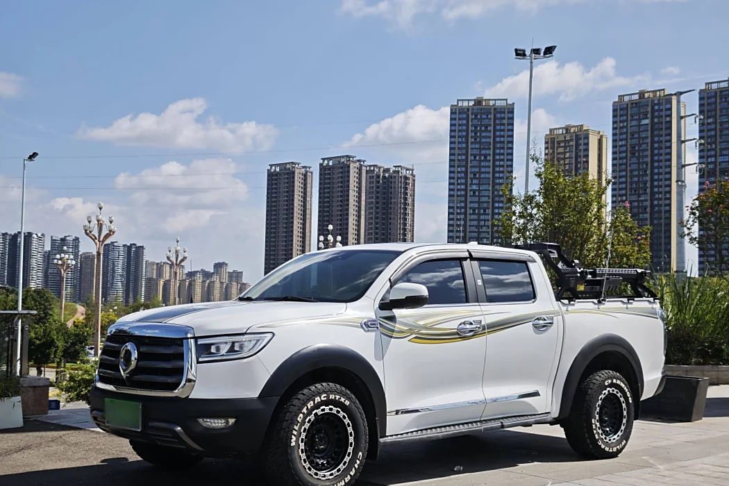 Great Wall Cannon 2021 2.0T passenger Global version automatic diesel four-wheel drive comfort standard box GW4D20M