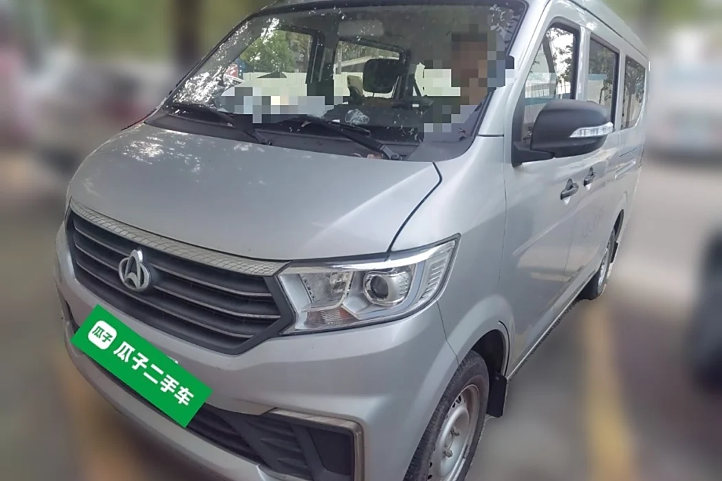 Changan Straddle Straddle Star V3 2022 1.5L gasoline Standard 5-seater Bus JL473QH