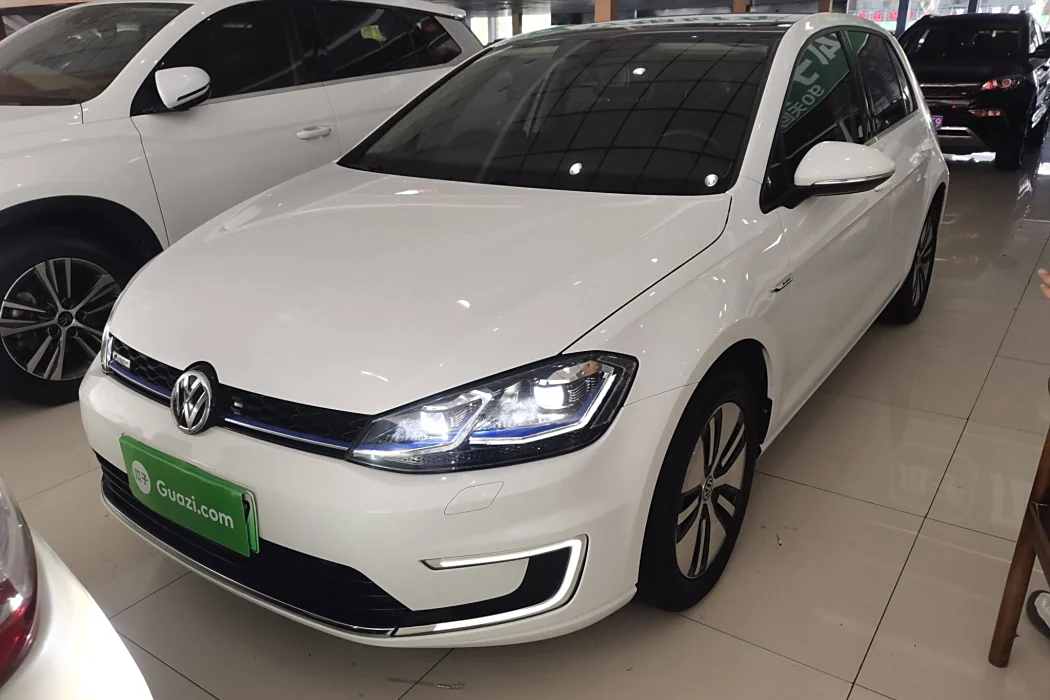 Volkswagen Golf*Pure Electric 2020 Chi