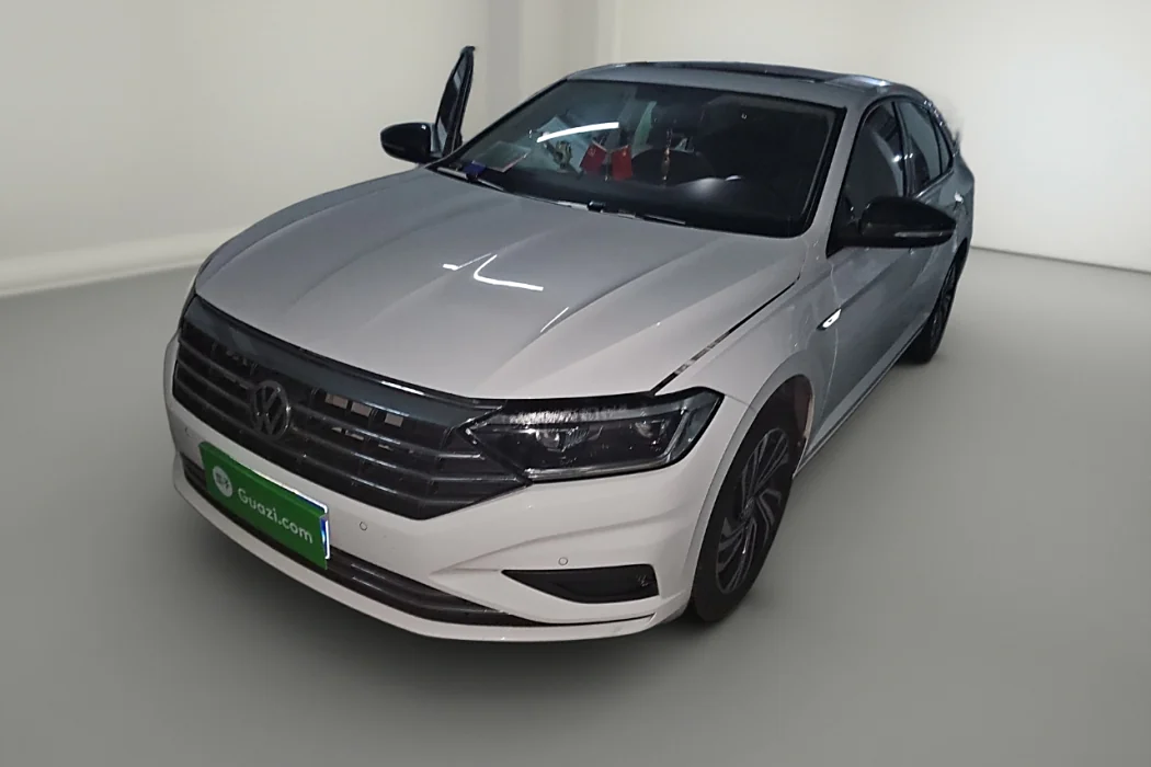 Volkswagen Sagitar 2019 280TSI DSG Luxury Country VI