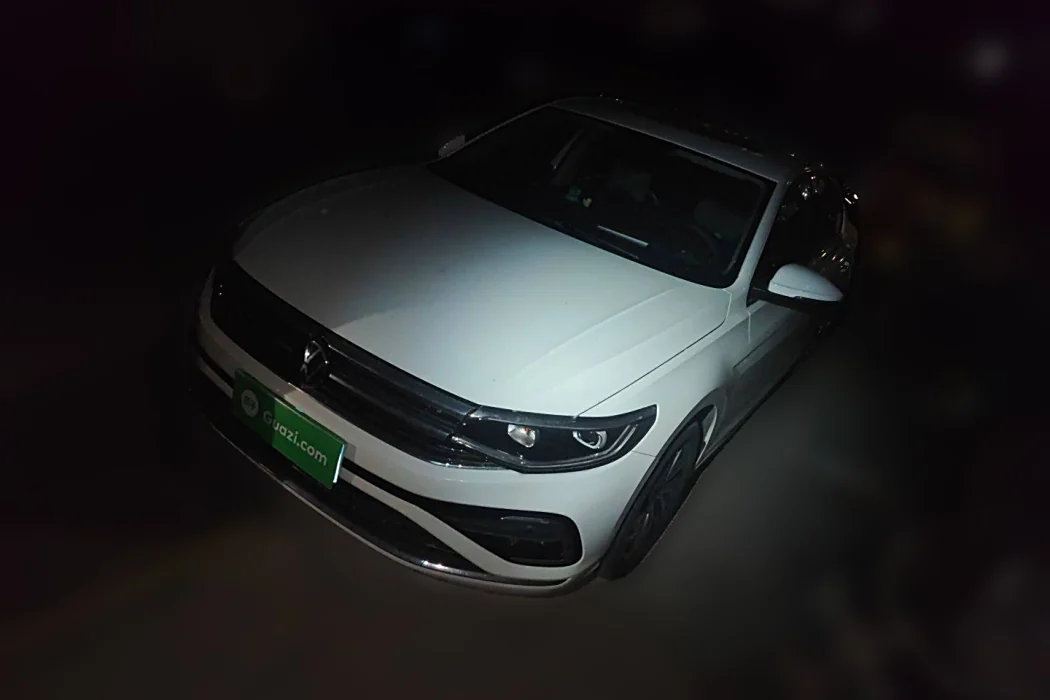 Volkswagen Bora 2023 200TSI DSG Smart Edition