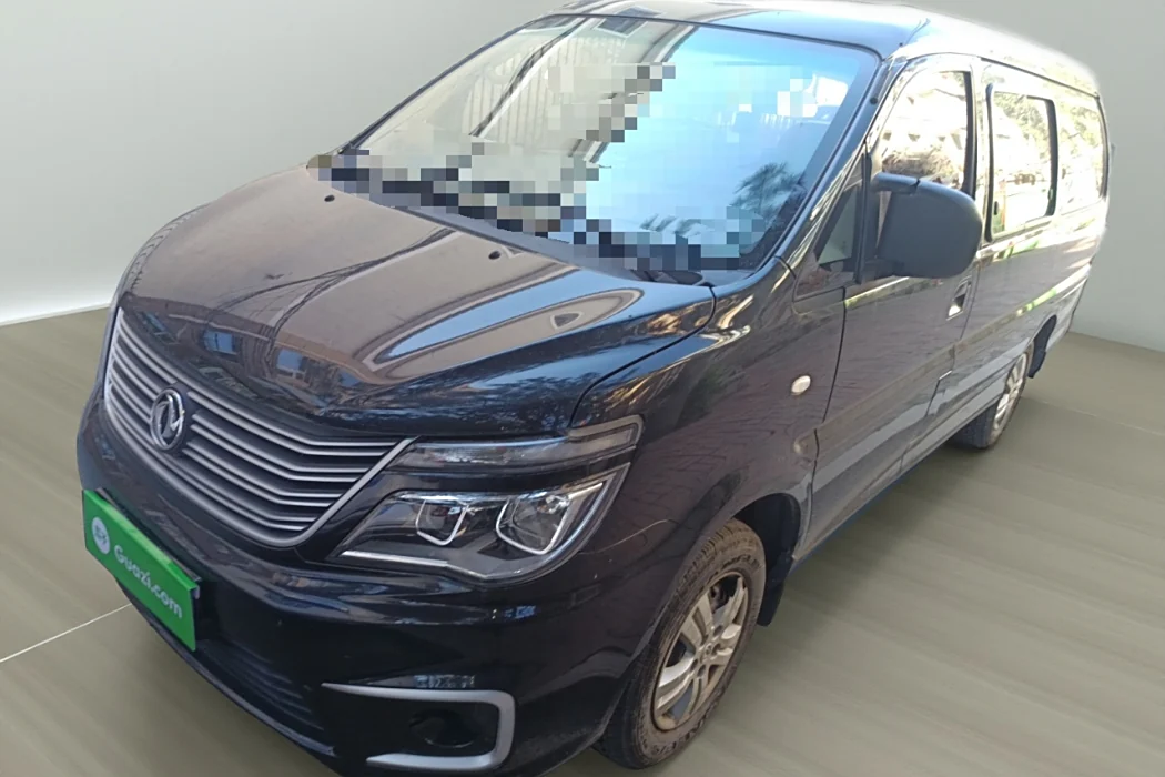 Dongfeng Popular Lingzhi 2019 M5 1.6L Special Edition 7 Seats