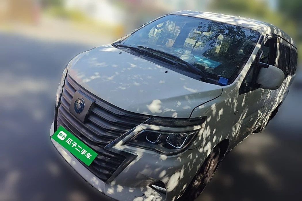 Dongfeng Popular Lingzhi M5EV 2022 Regular Version Basic 7-seater
