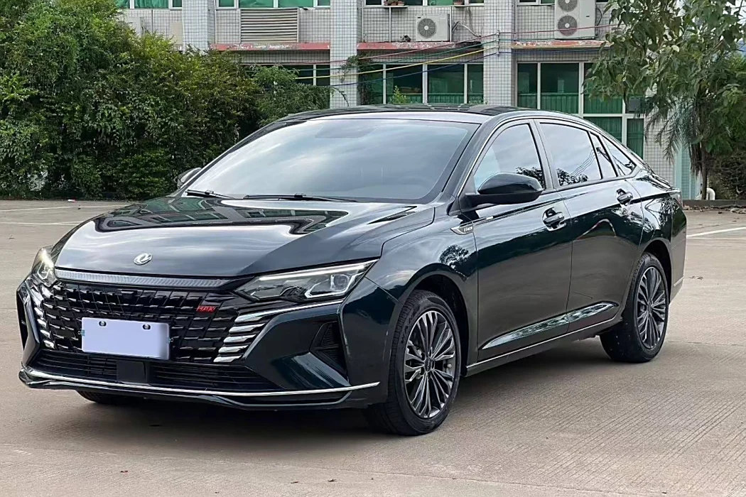 Dongfeng Fengshen Yixuan MAX 2023 1.5T super-capable upgraded version