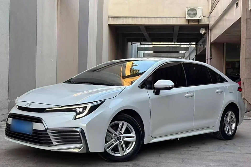 Toyota Lingshang 2023 facelift 2.0L Leading Version