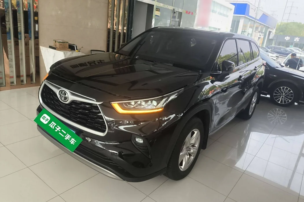 Toyota Highlander 2024 2.5L Smart hybrid dual-engine two-wheel drive Elite Edition 5-seater
