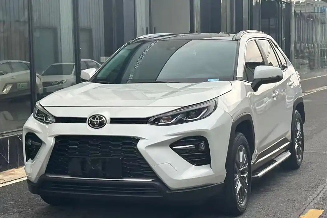 Toyota Weilanda 2023 2.0L CVT two-wheel drive Luxury PLUS Edition
