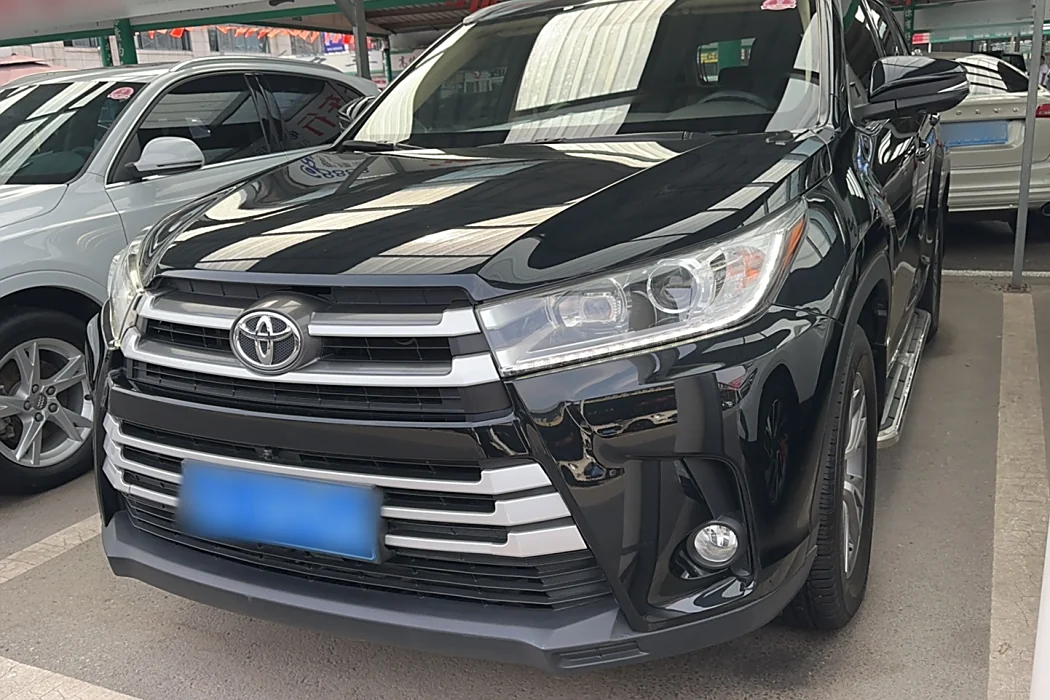 Toyota Highlander 2018 2.0T four-wheel drive Elite Edition 7-seater Country VI