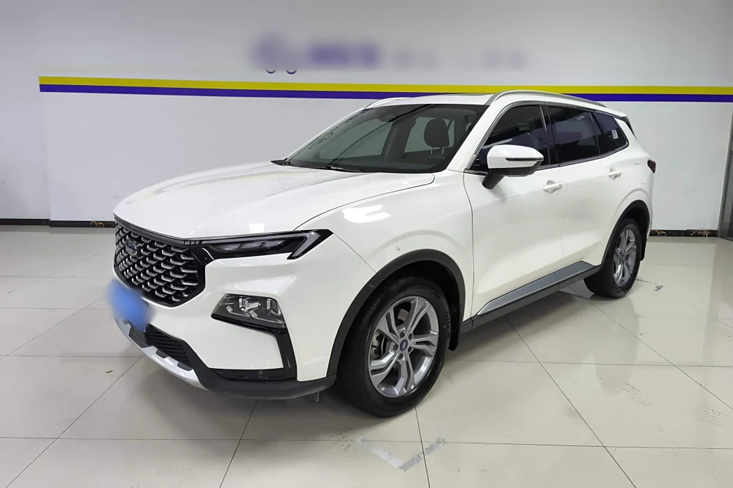 Ford Lingrui 2022 EcoBoost 170 Platinum Collar Type
