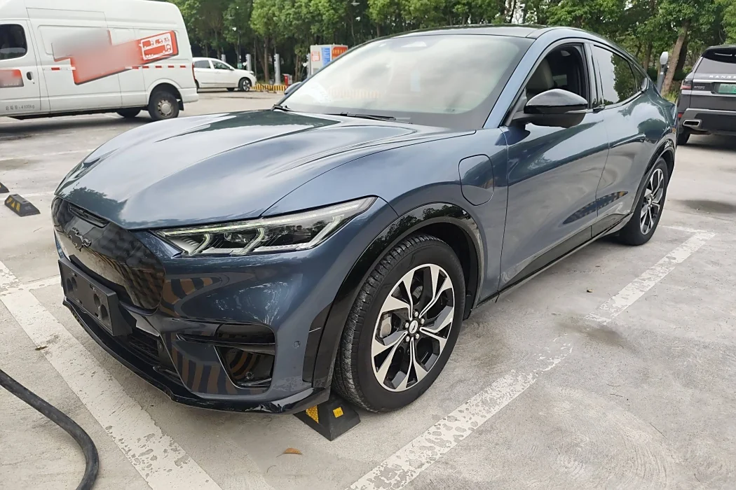 Ford Electric Horse 2021 Frontierless Rear Drive Deluxe (Long Range)