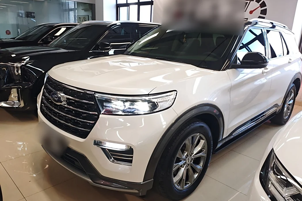 Ford Explorer 2020 EcoBoost 285 four-wheel drive fashion Edition 7-seater