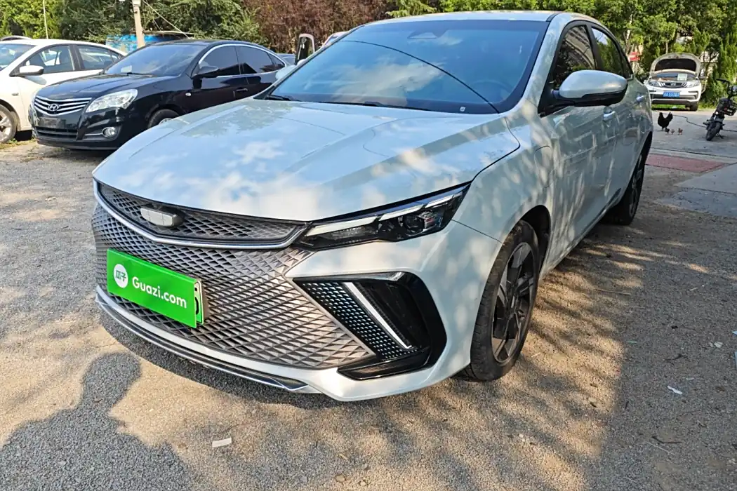 Geely Emgrand L HiP 2022 1.5 TD-DHT Pro 100KM Super Rui