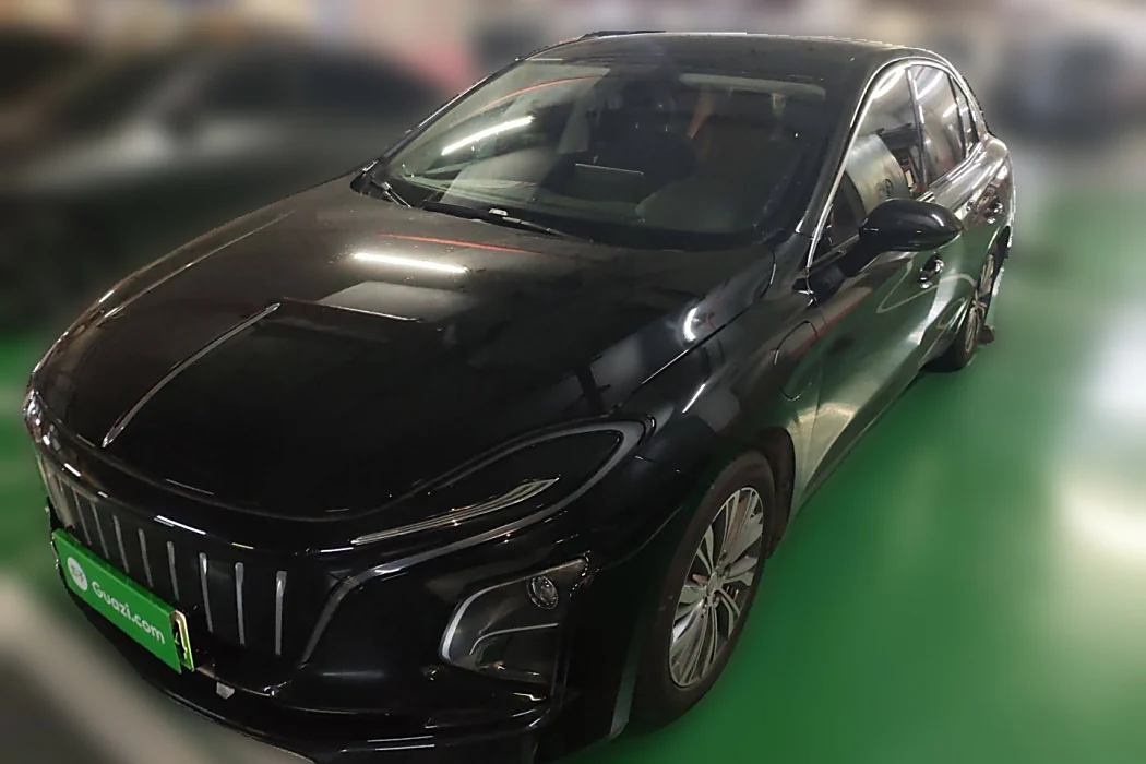 Hongqi E-QM5 2023 model 560km PLUS