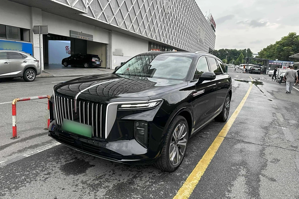 Hongqi E-HS9 2021 460km Flag Enjoy Edition six-seater