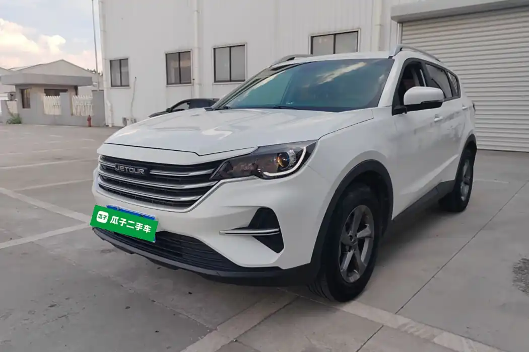 Jietu X70M 2020 1.5T manual travel companion type