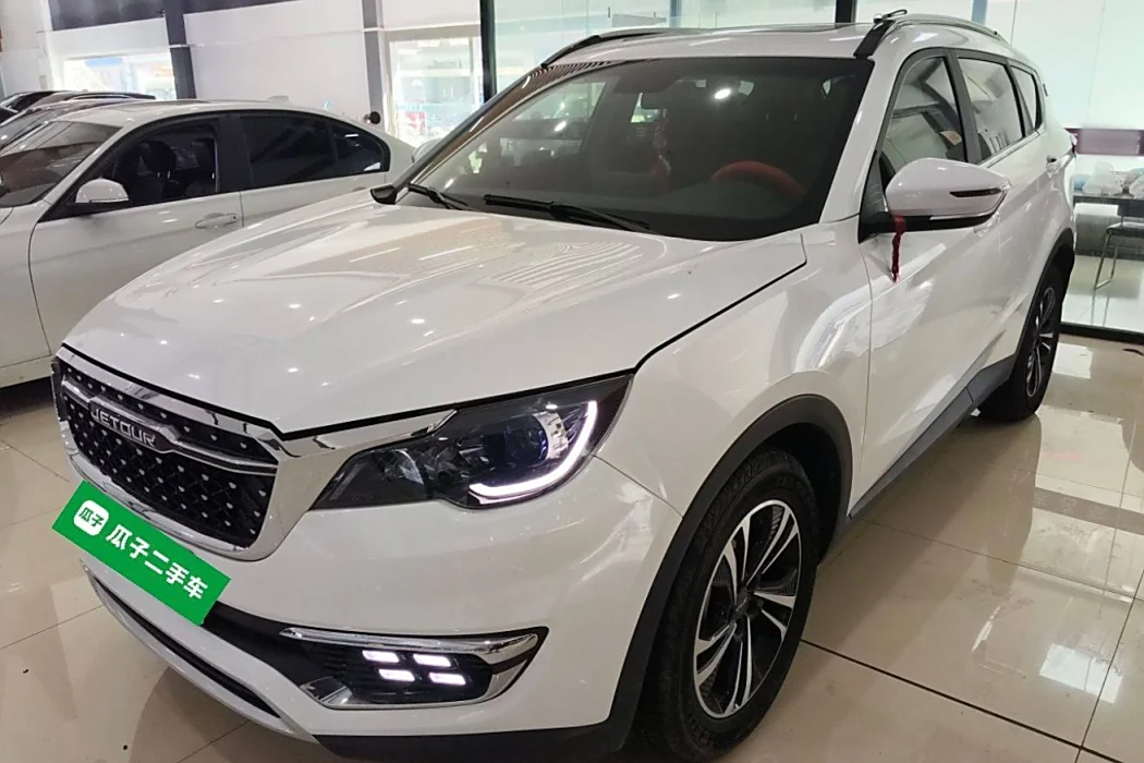 Jietu X70S 2023 1.5T DCT Glory Edition 7 Seats