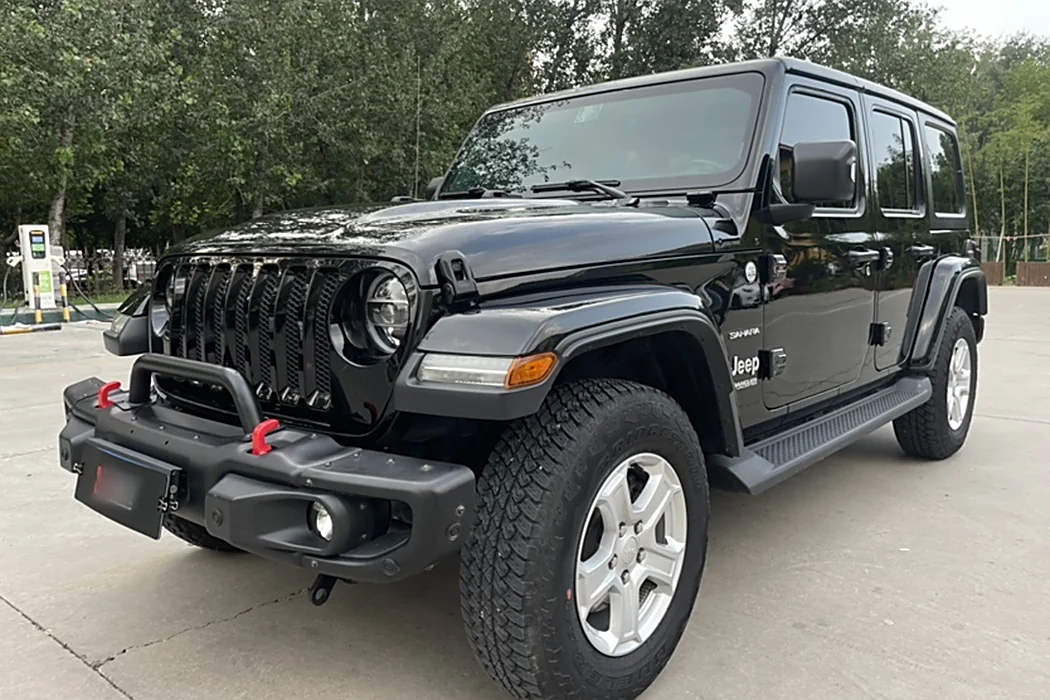Jeep Wrangler 2021 2.0T Sahara four-door version