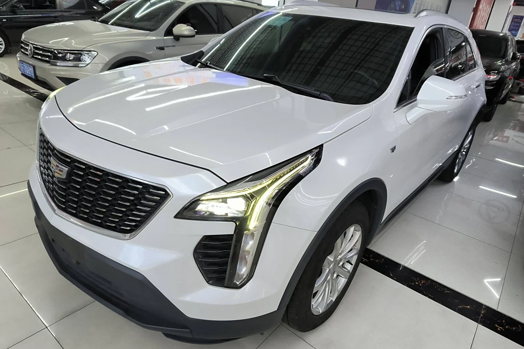Cadillac XT4 2020 Modified 28T 2WD Technical