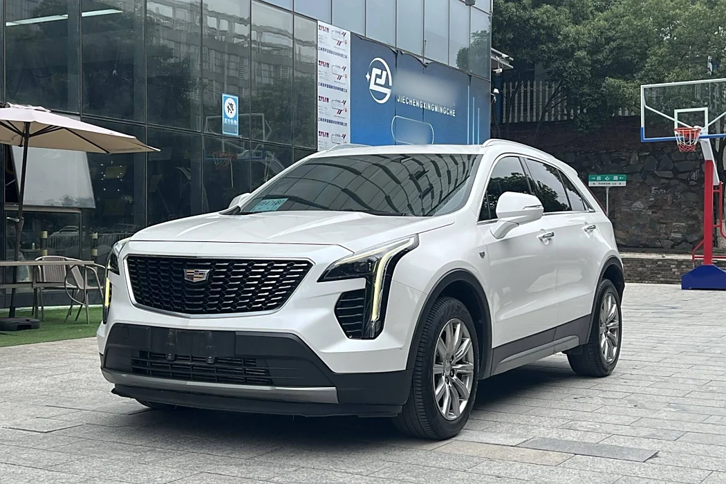 Cadillac XT4 2020 28T two-wheel drive leading type
